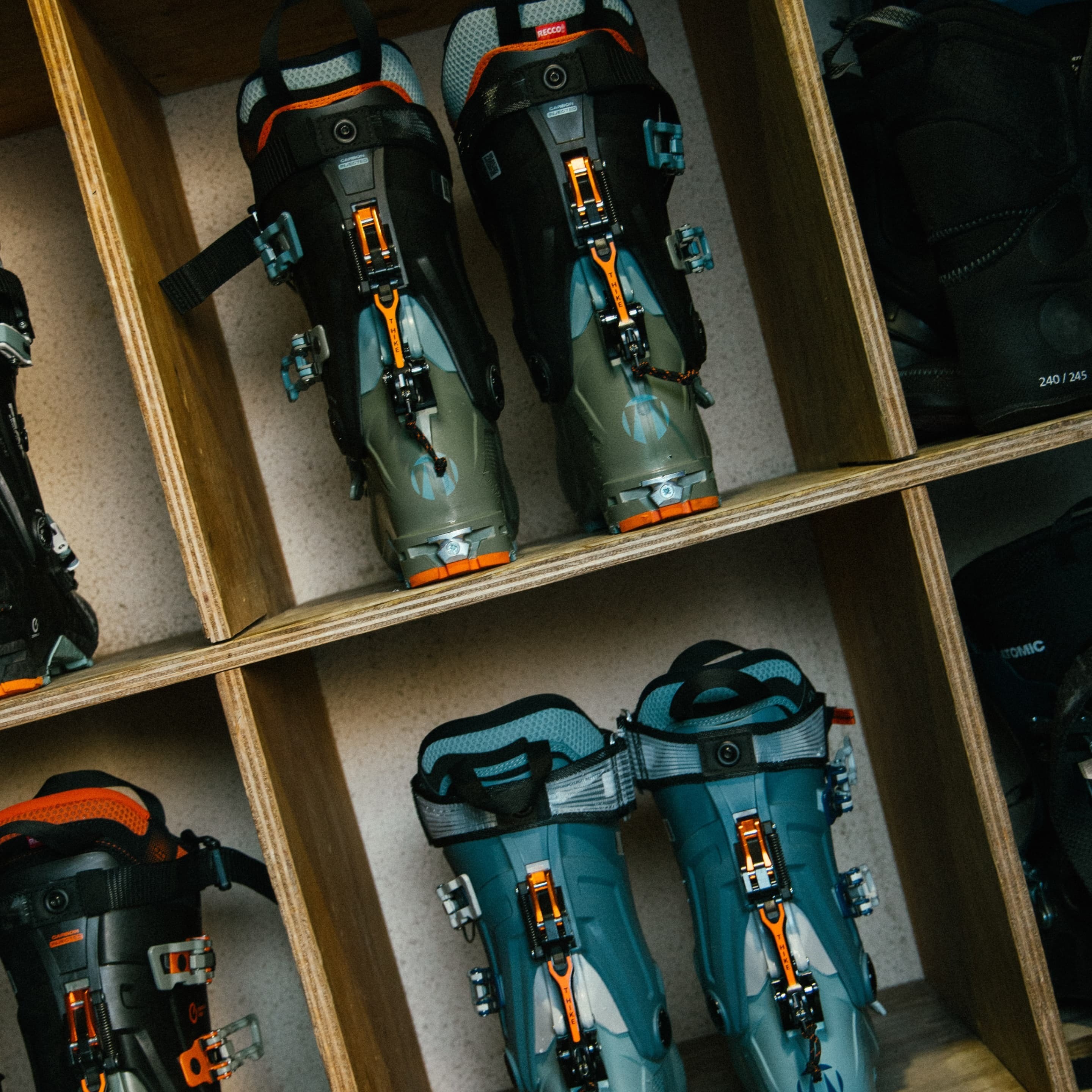 Zero G Ski Boots showcase